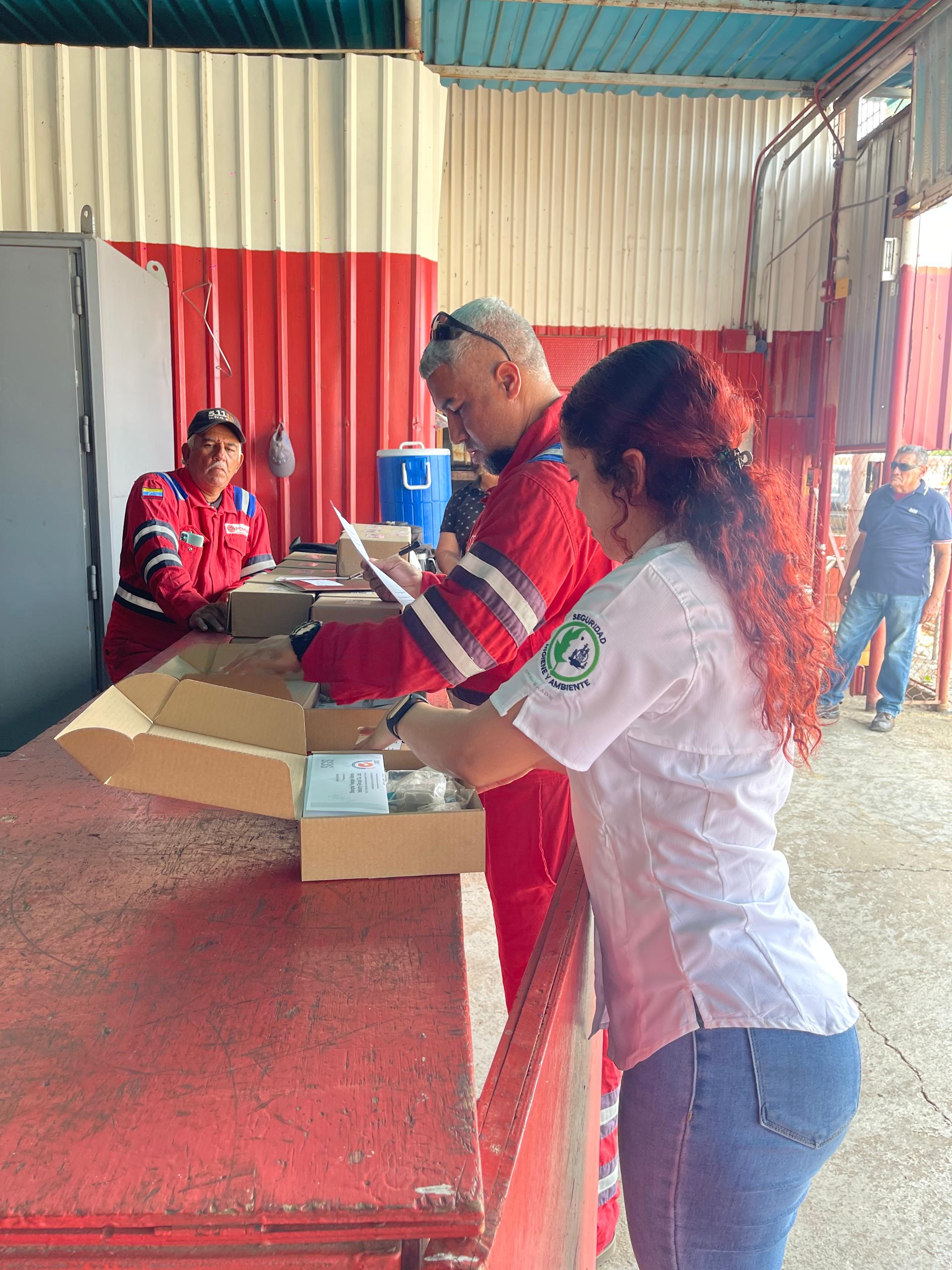 Suministro de Materiales de Instrumentación de Acero Inoxidable